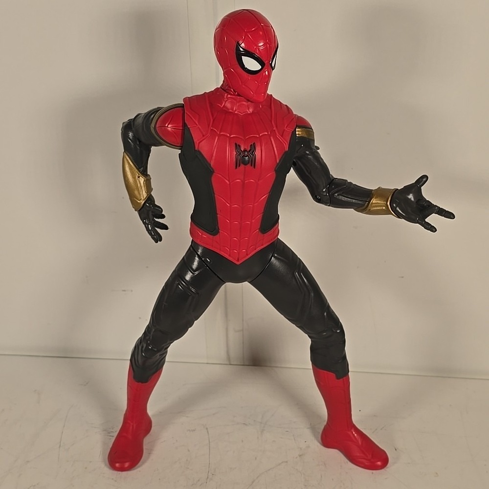 Marvel Spider-Man 13 inch Action Figure Thwip Blast Integrated Suit No Way Home